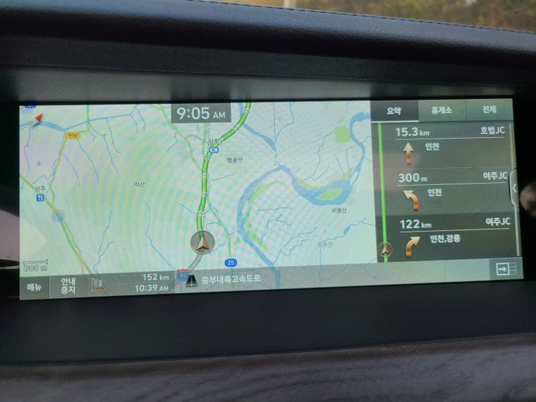 Round-Trip Pickup and Send-Off from Busan to a Medical College in Yongin