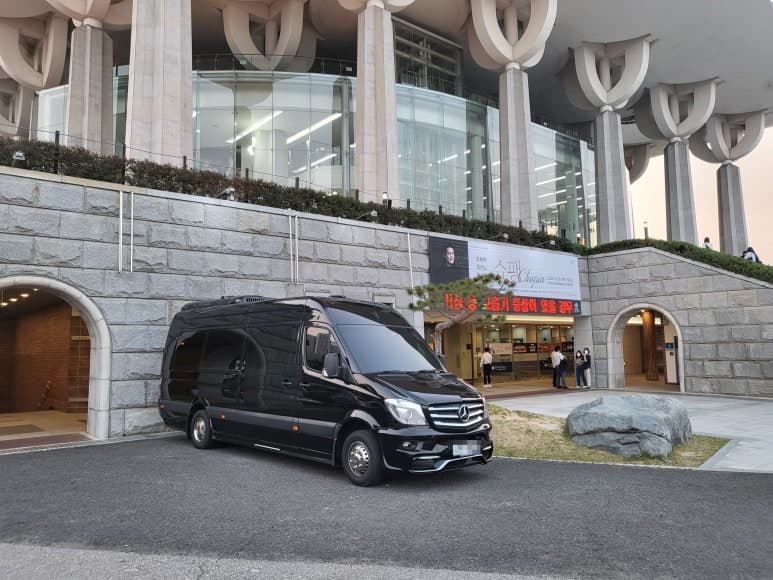 “The Classic 2022” Concert — VIP Transportation for the Conductor and Musicians