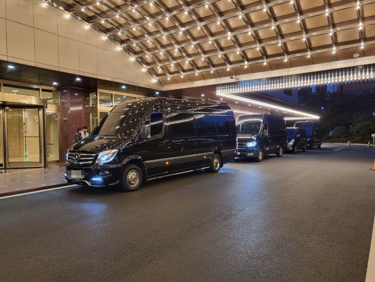Lotte Hotel Busan in Seomyeon — International Departure Transfer to Gimhae International Airport