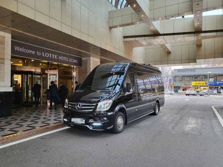 Guests Departing from Japan — Narita to Gimhae Arrival and a 2-Day, 1-Night Business Tour in Ulsan